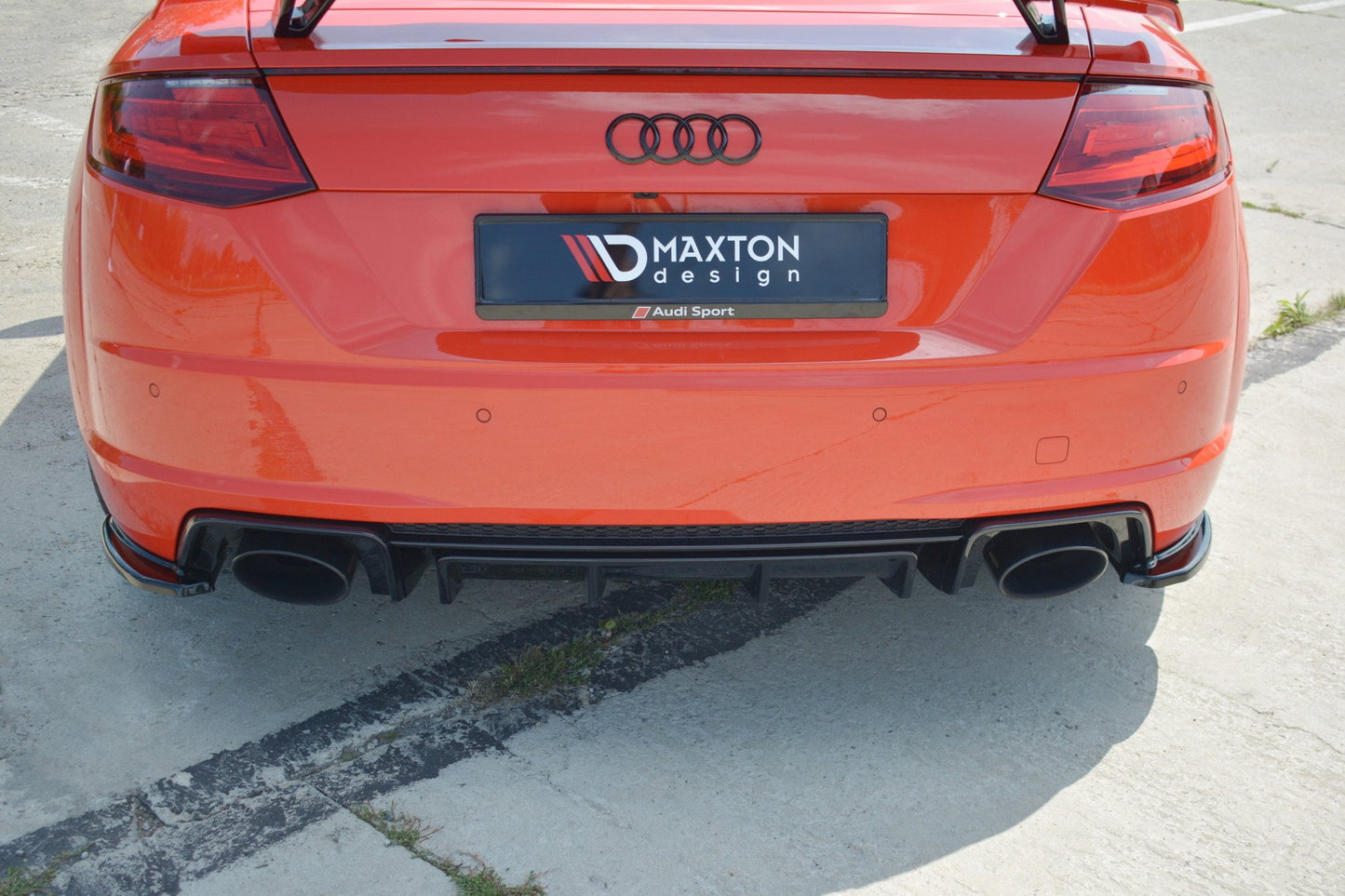 Heck Ansatz Flaps Diffusor für Audi TT RS 8S Carbon Look