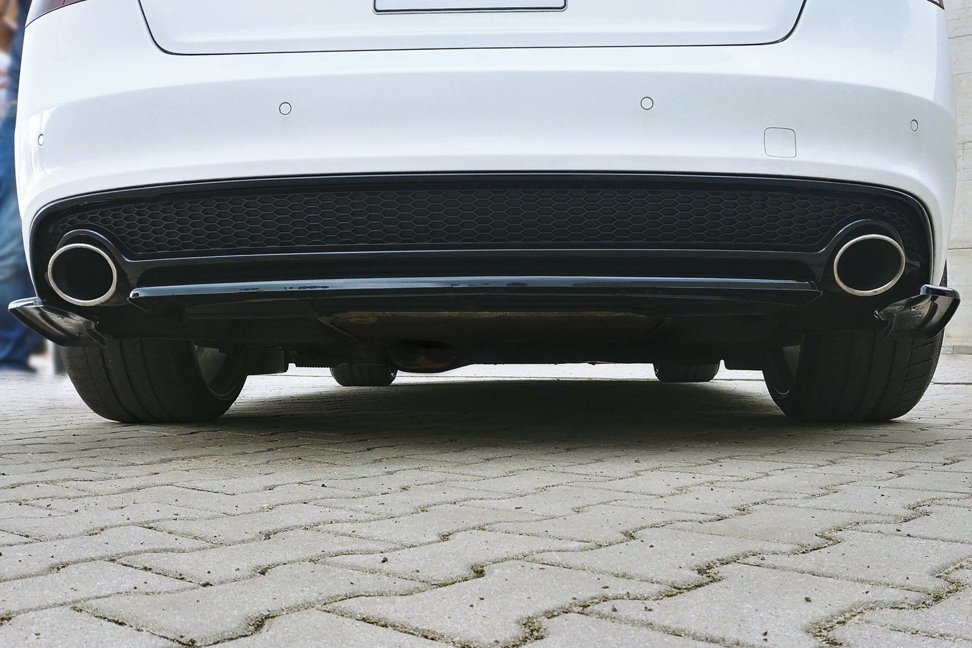 Mittlerer Diffusor Heck Ansatz für AUDI A5 S-LINE Facelift  Carbon Look