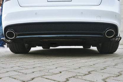 Mittlerer Diffusor Heck Ansatz für AUDI A5 S-LINE Facelift  Carbon Look