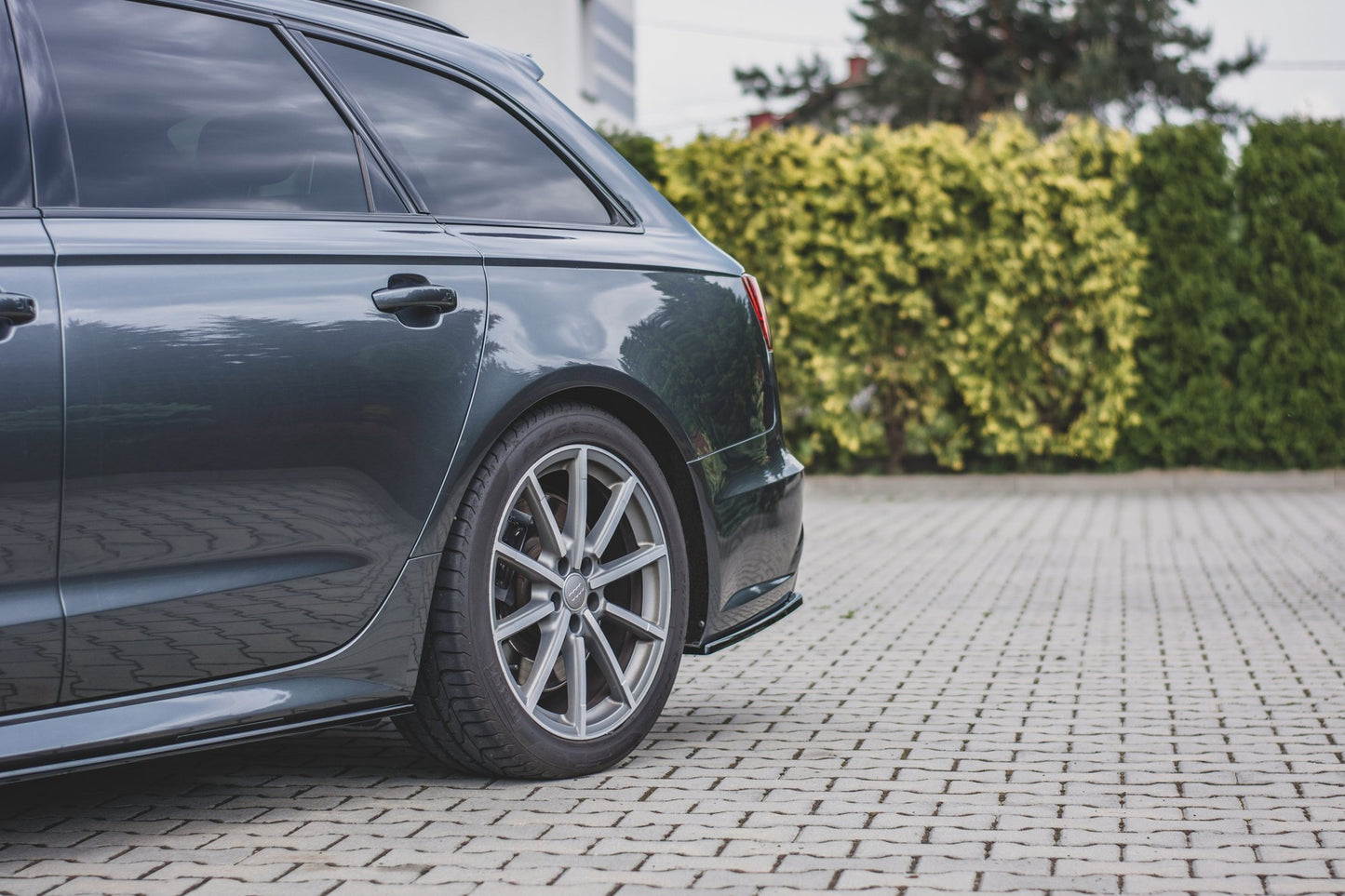 Heck Ansatz Flaps Diffusor für Audi S6 / A6 S-Line C7 FL Carbon Look