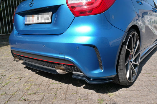 Mittlerer Diffusor Heck Ansatz für Mercedes W176 AMG-LINE vor Facelift schwarz Hochglanz