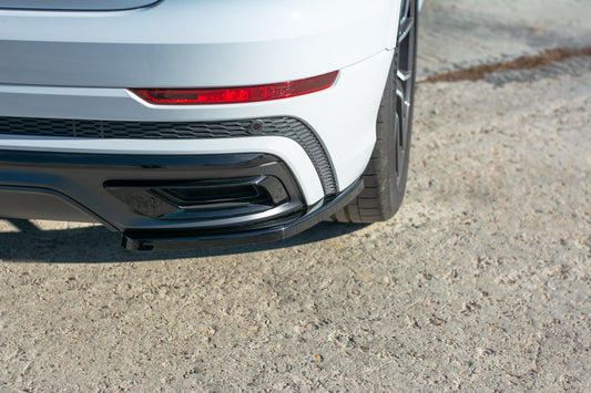 Heck Ansatz Flaps Diffusor für Audi Q8 S-line schwarz matt