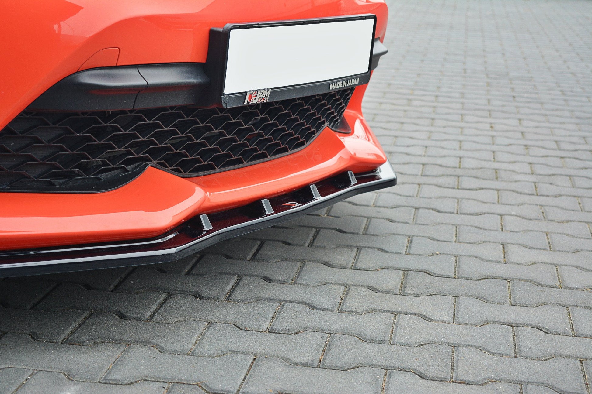 Front Ansatz V.3 für TOYOTA GT86 FACELIFT schwarz Hochglanz