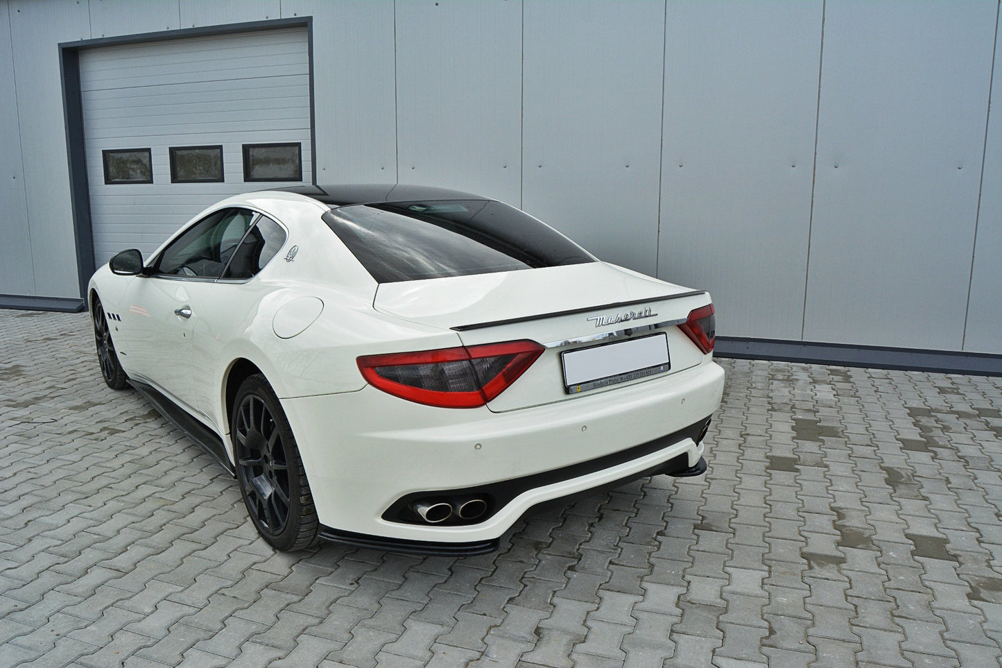 Spoiler CAP für MASERATI GRANTURISMO 2007-2011 Carbon Look