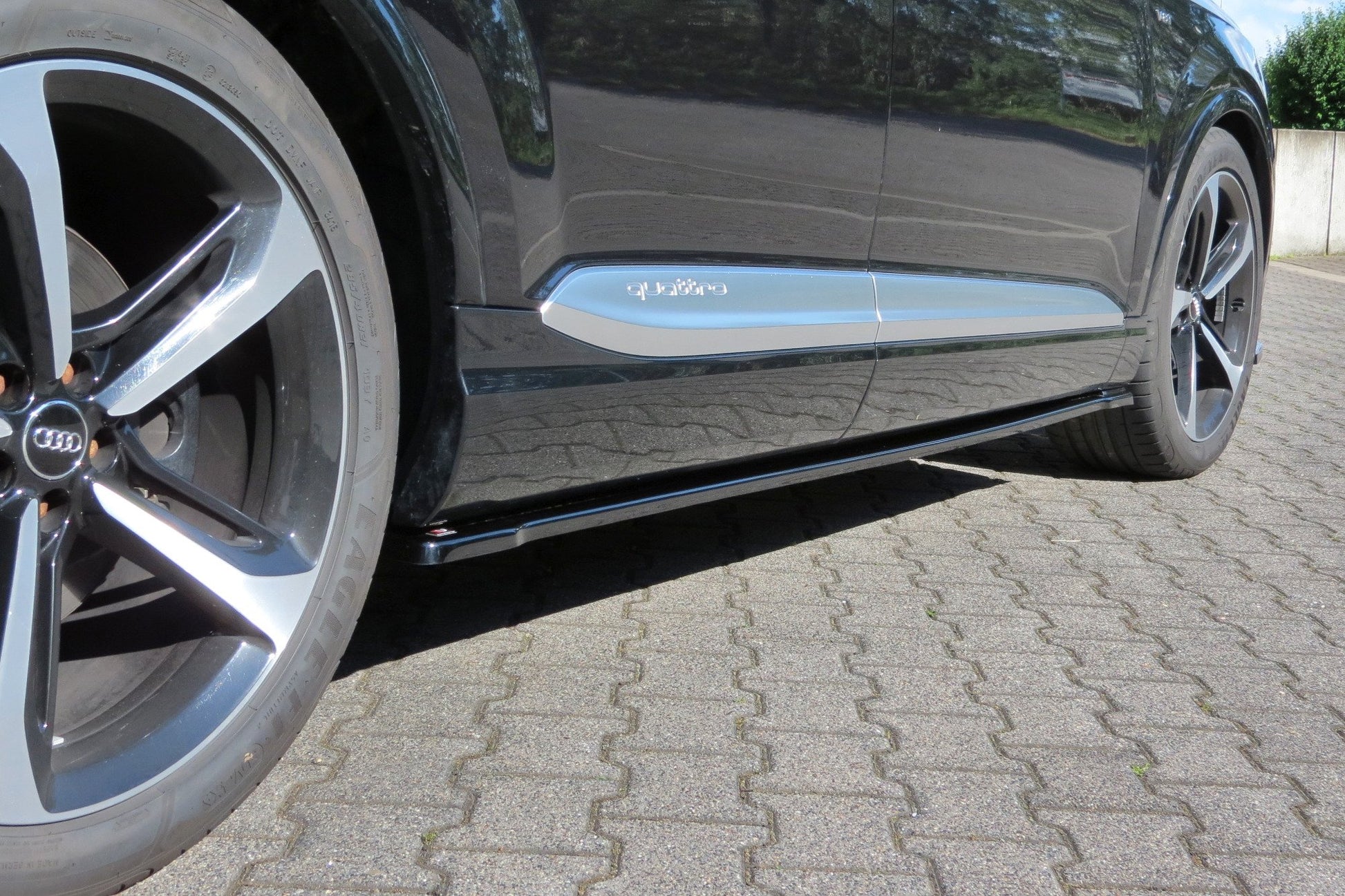 Seitenschweller Ansatz für Audi SQ7 / Q7 S-Line Mk.2 Carbon Look