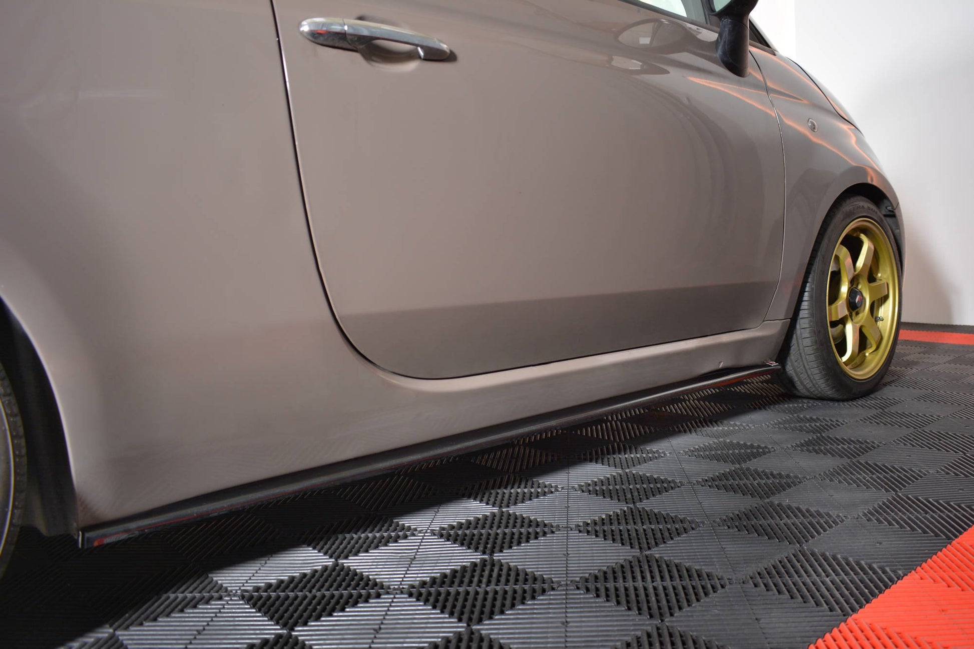 Seitenschweller Ansatz für FIAT 500 HATCHBACK vor Facelift schwarz matt
