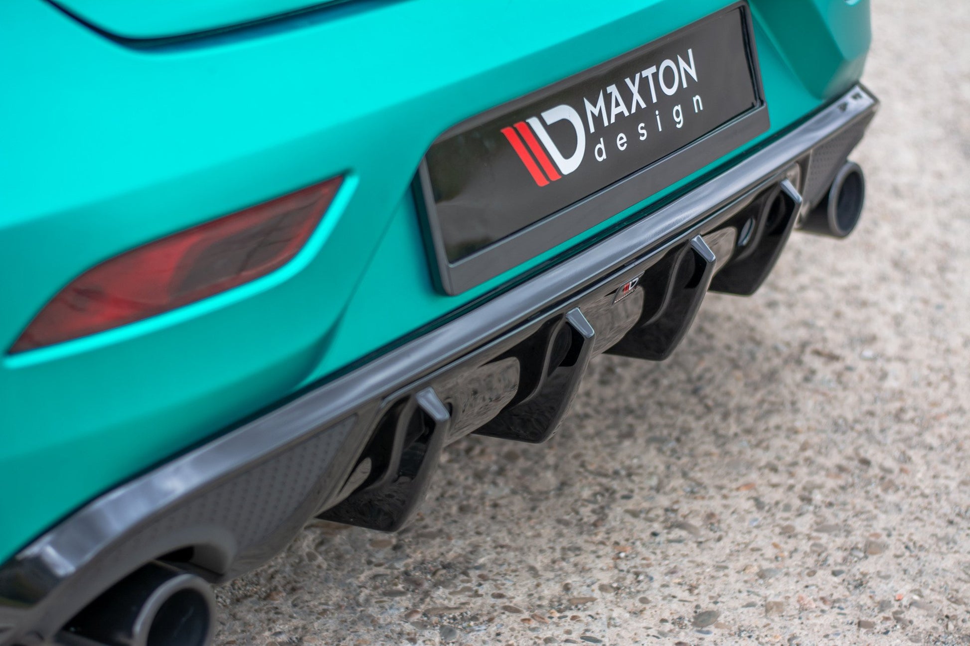 Diffusor Heck Ansatz für Volvo V40 R-design schwarz matt
