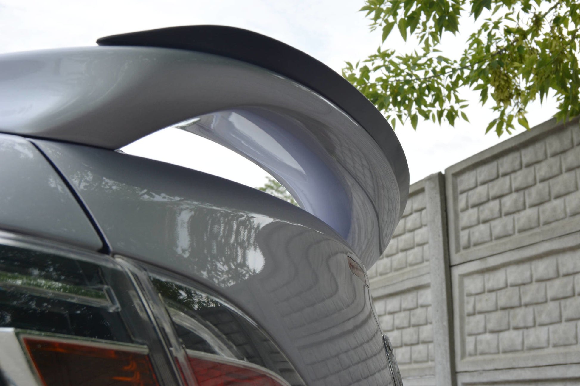 Spoiler CAP für MAZDA 6 MK2 SPORT HATCH (GH-SERIES) vor Facelift schwarz Hochglanz