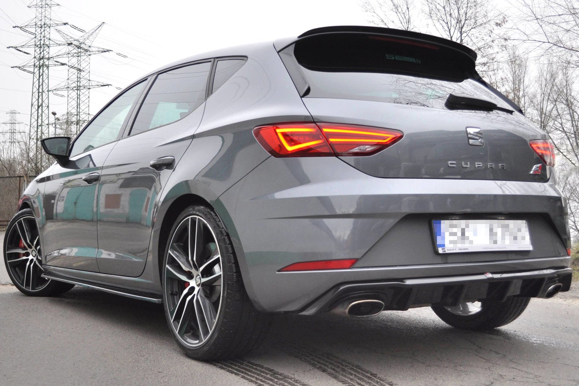 Diffusor Heck Ansatz V.1 für Seat Leon Cupra Mk3 FL Hatchback schwarz matt