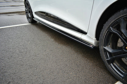 Seitenschweller Ansatz für RENAULT CLIO MK4 RS   Carbon Look
