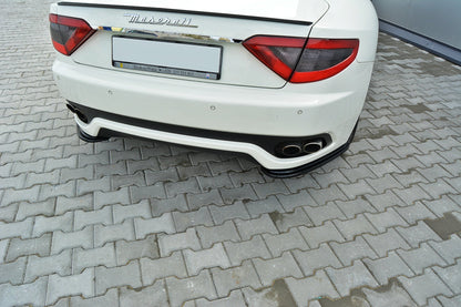Heck Ansatz Flaps Diffusor für MASERATI GRANTURISMO 2007-2011 Carbon Look