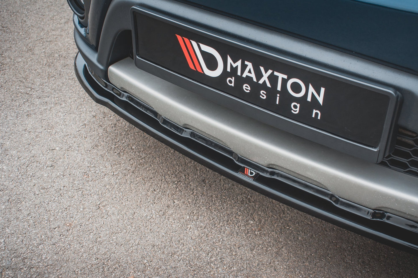 Front Ansatz für Fiat Freemont schwarz matt