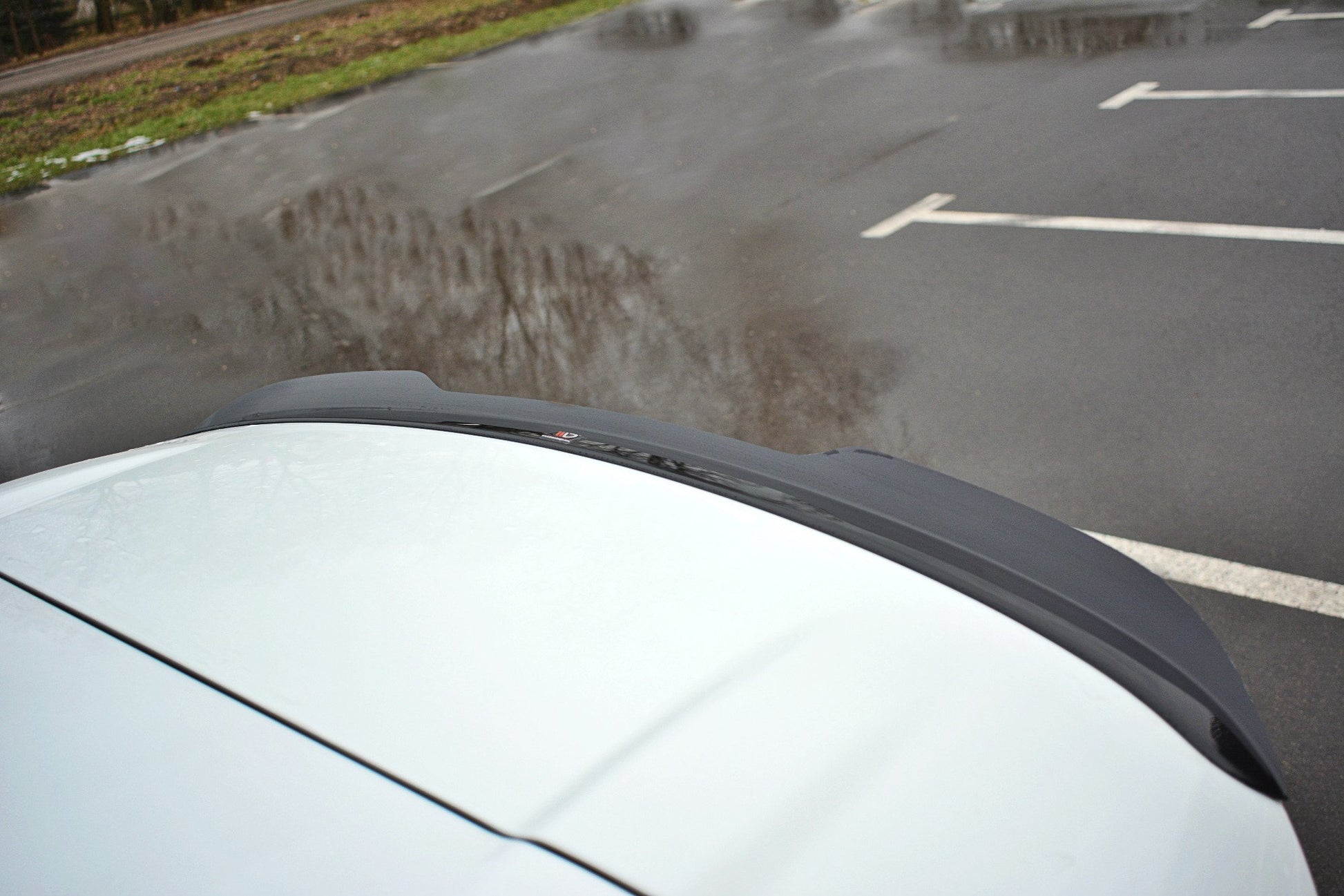 Spoiler CAP für RENAULT CLIO MK4 RS schwarz matt