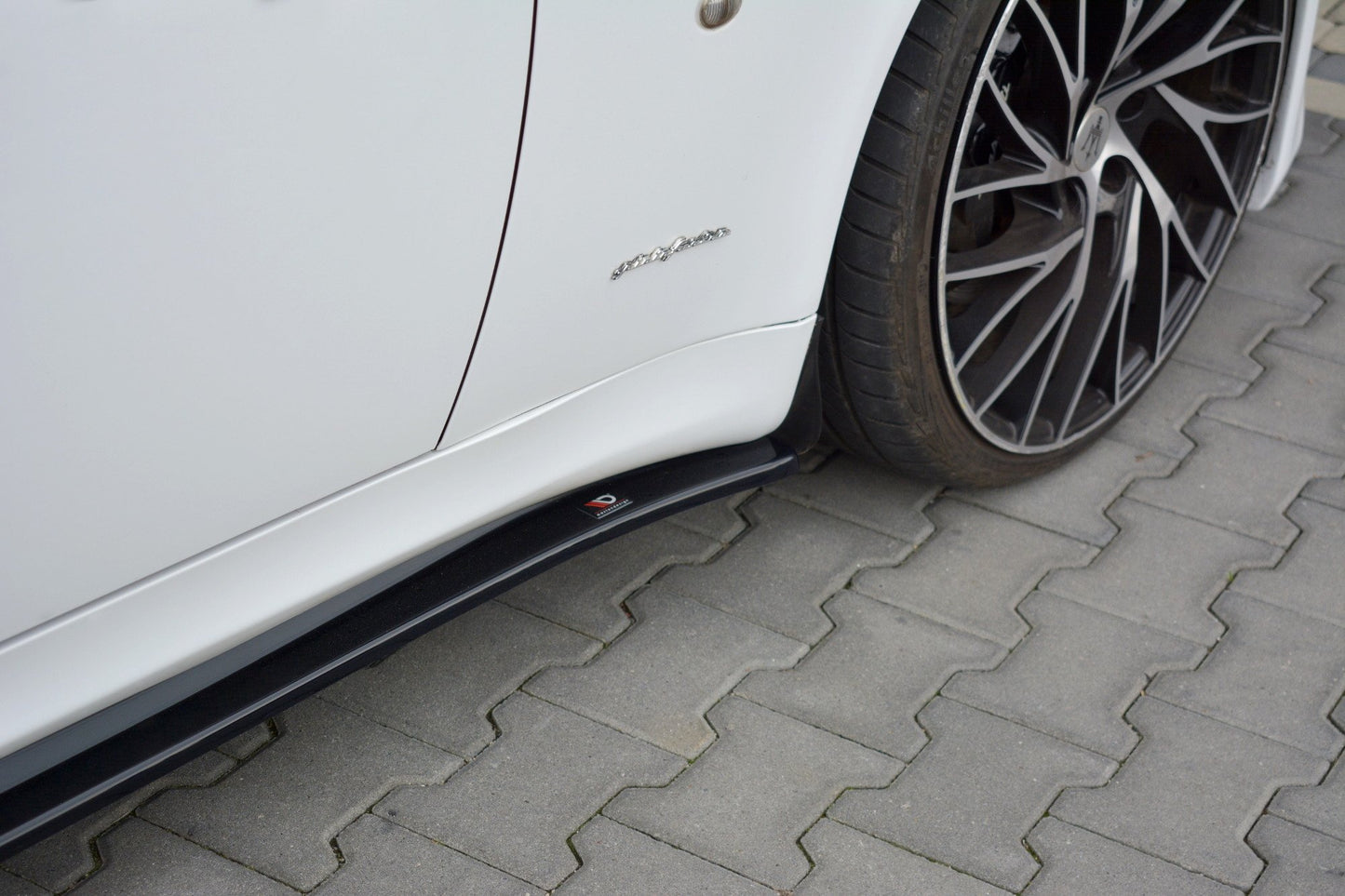 Seitenschweller Ansatz für MASERATI QUATTROPORTE MK5 FACELIFT Carbon Look