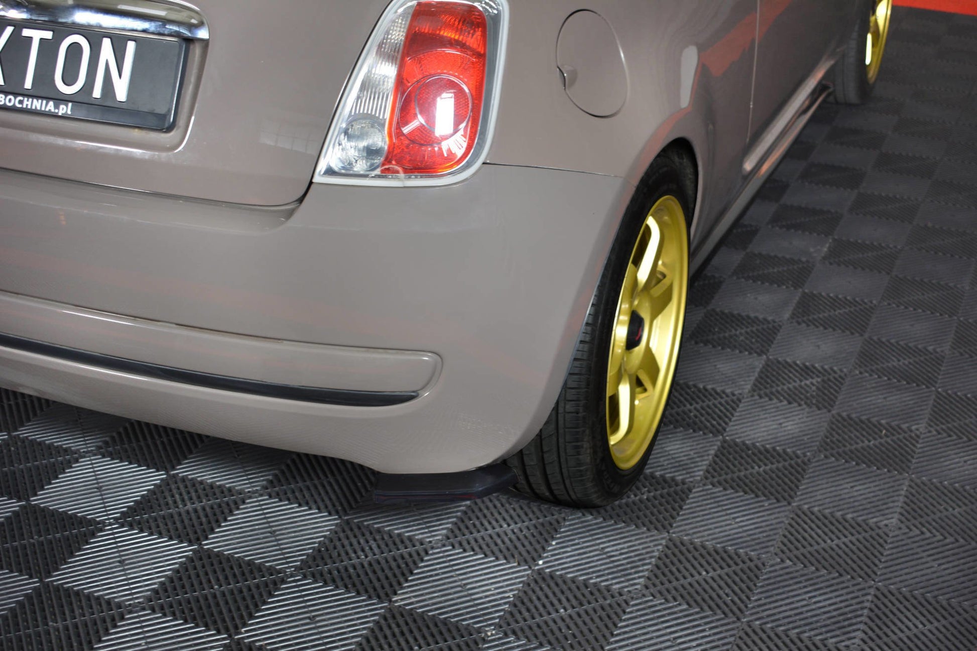 Heck Ansatz Flaps Diffusor für FIAT 500 HATCHBACK vor Facelift schwarz matt