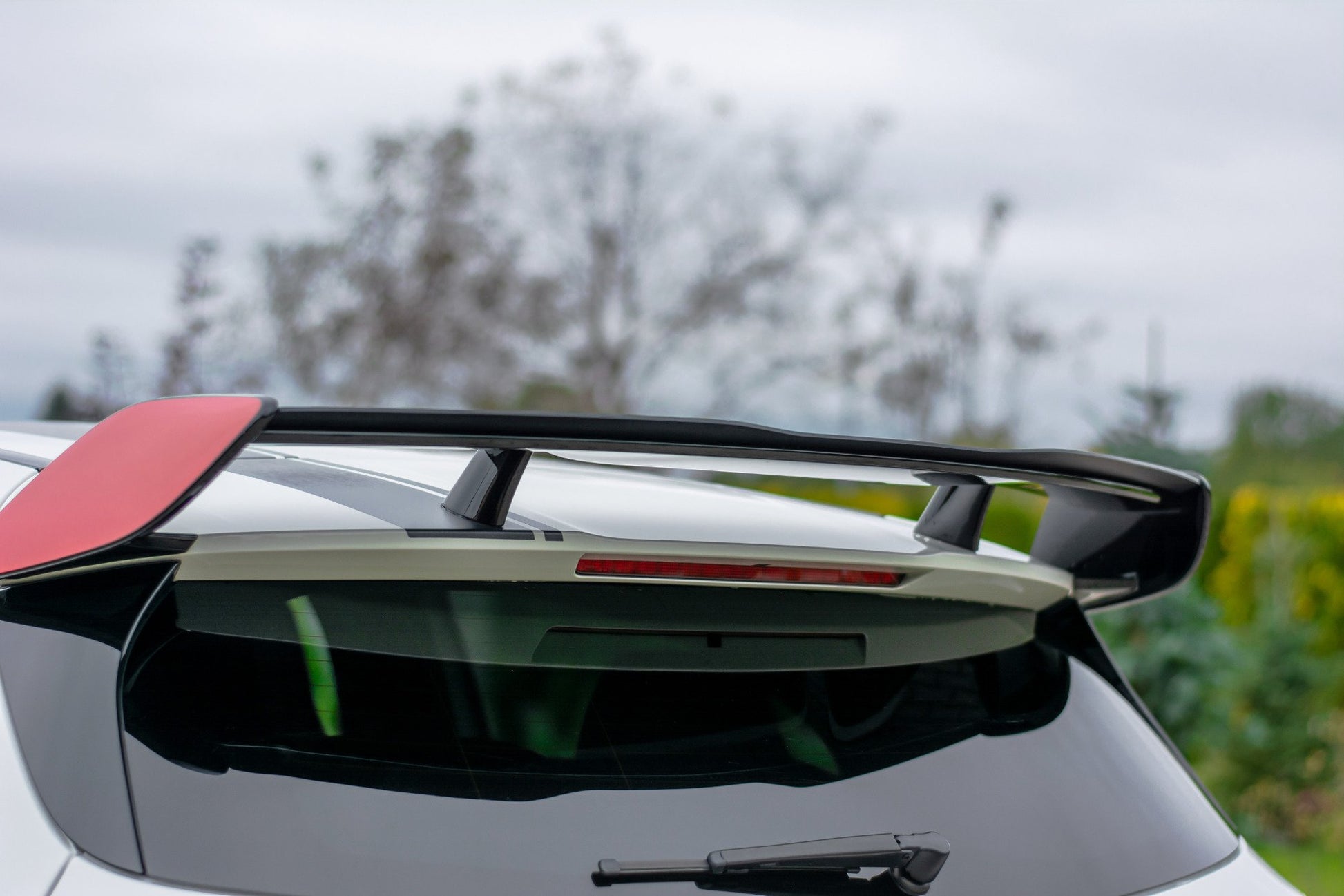 Spoiler CAP für Mercedes A45 AMG W176 schwarz Hochglanz