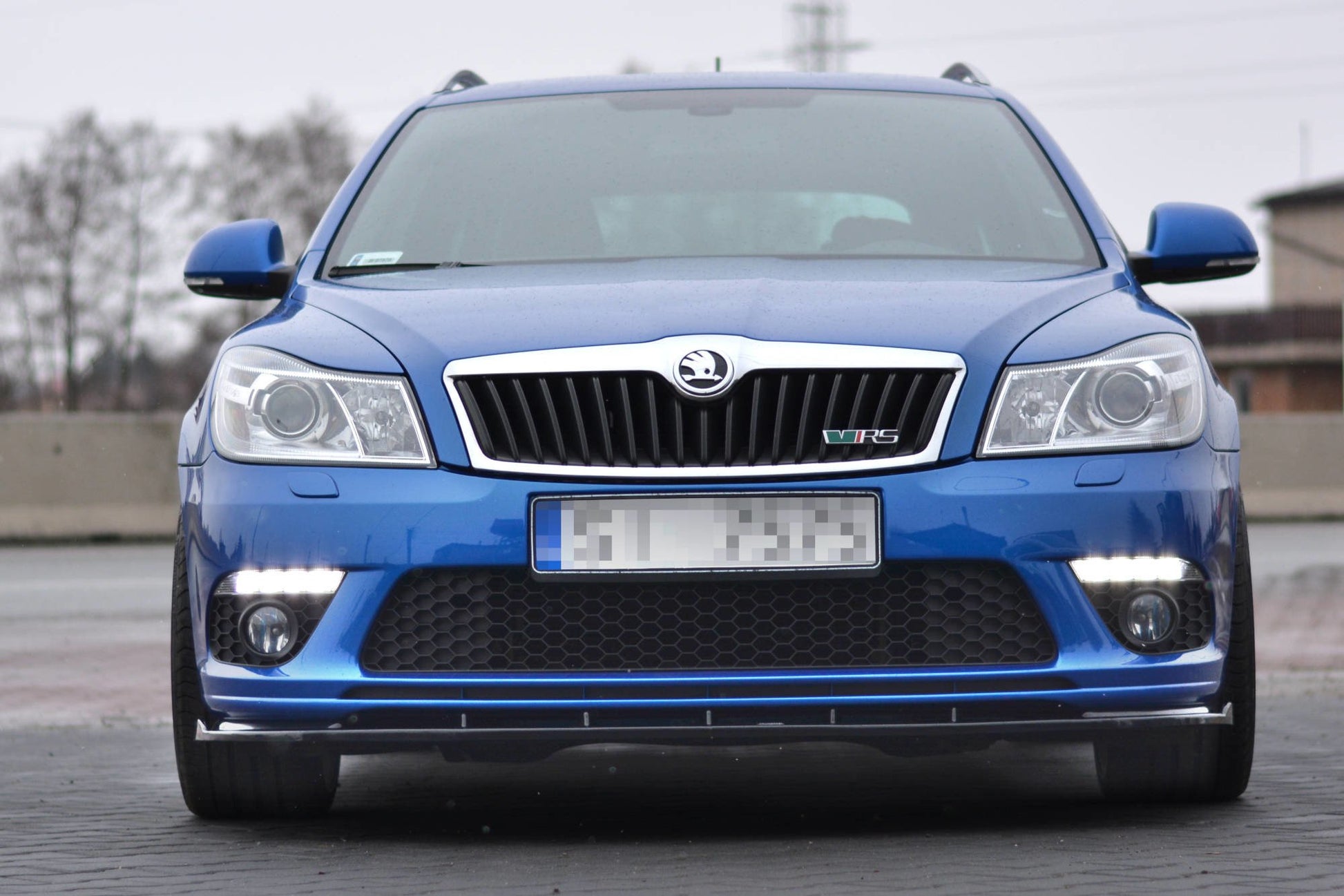Front Ansatz für V1 SKODA OCTAVIA MK2 (RS VERSION) FACELIFT FaceliftING Carbon Look