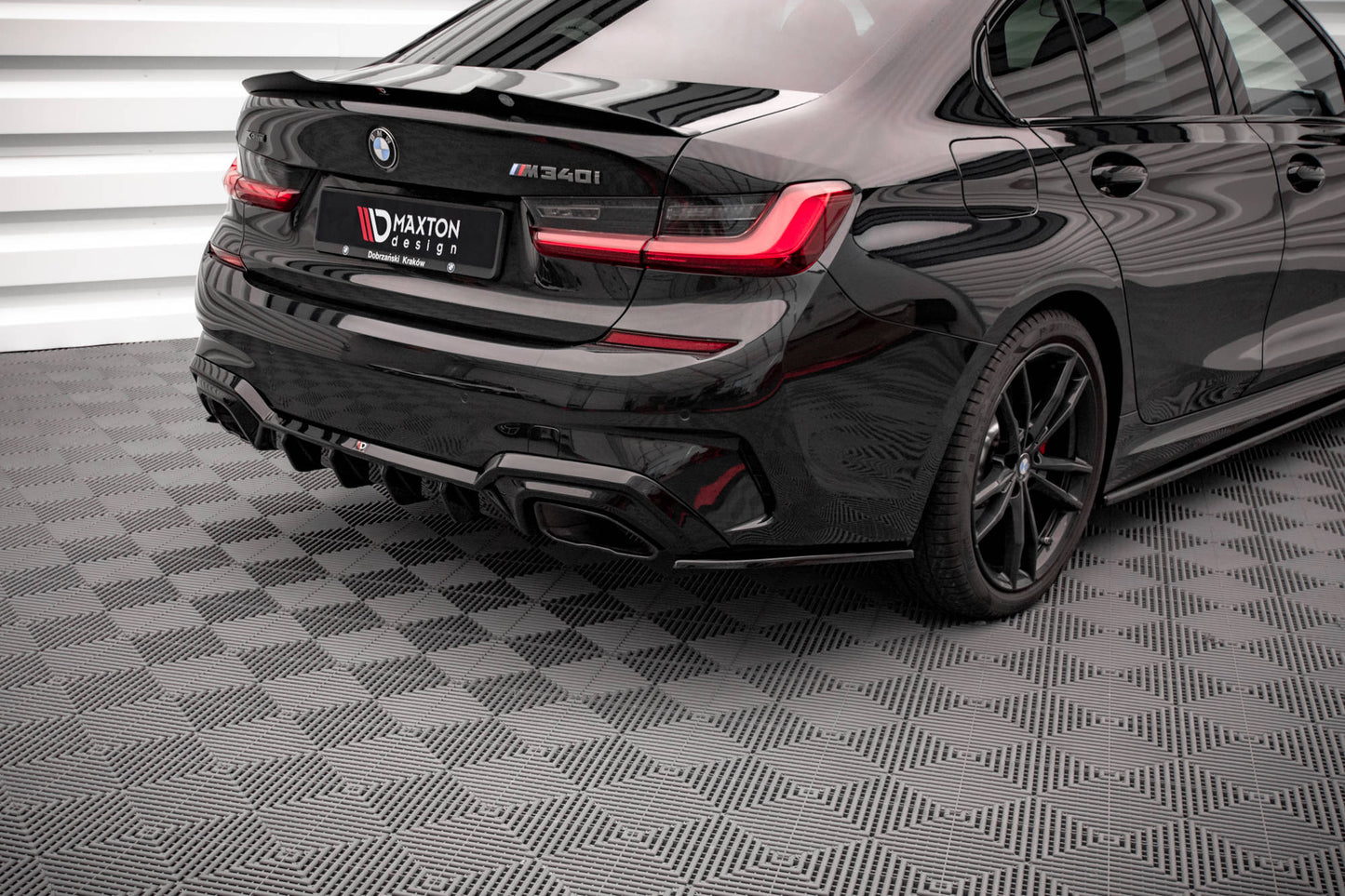 Heck Ansatz Flaps Diffusor V.3 für BMW 3er M-Paket G20 / G21 schwarz Hochglanz