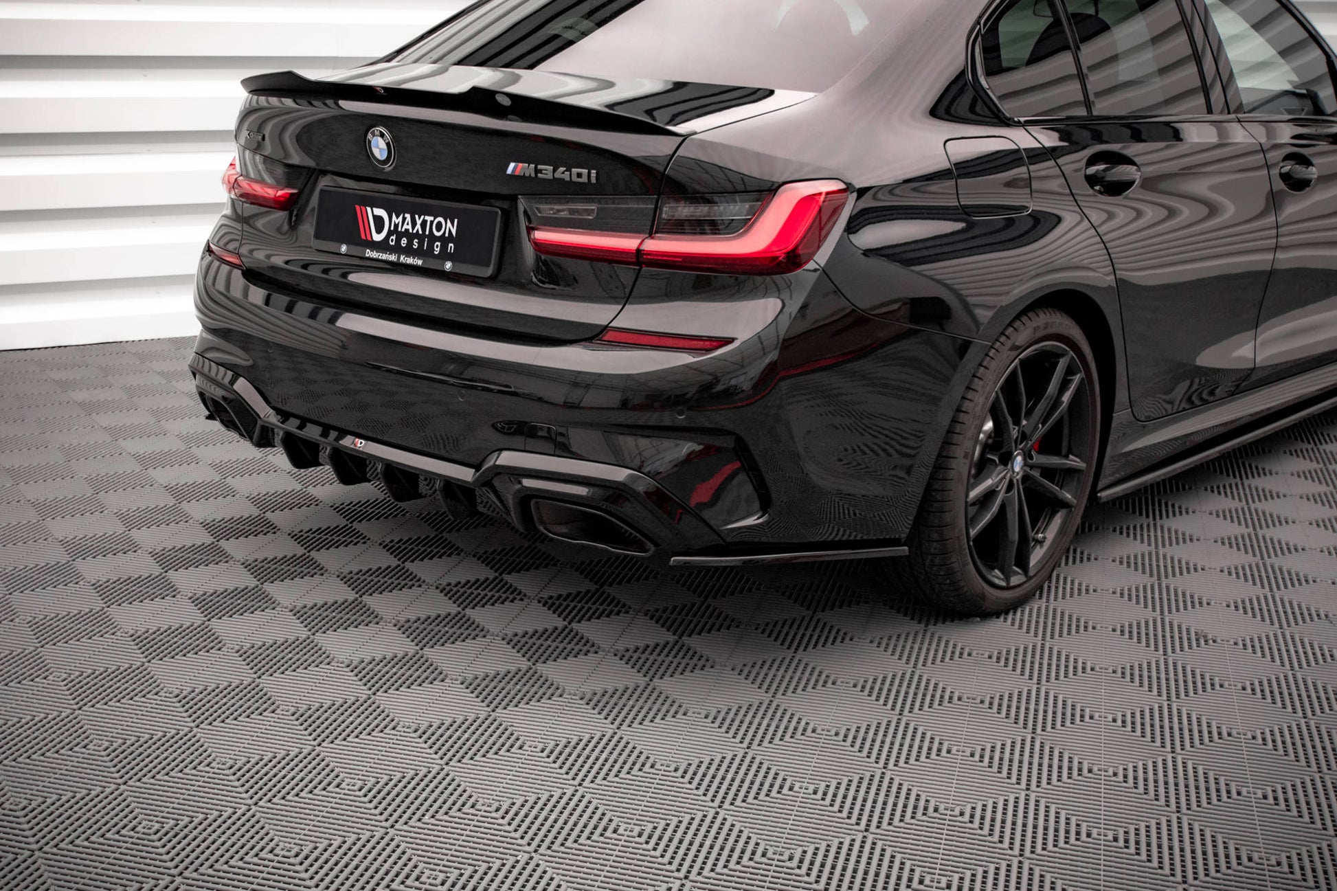 Heck Ansatz Flaps Diffusor V.3 für BMW 3er M-Paket G20 / G21 schwarz Hochglanz