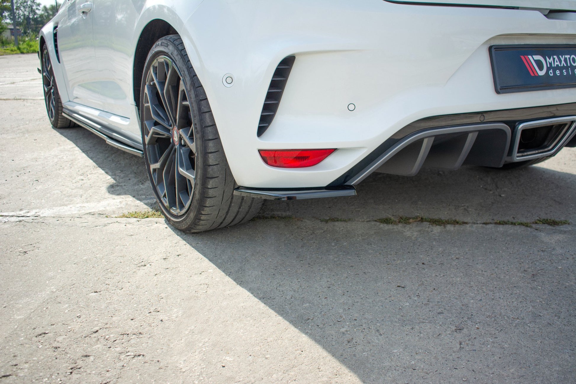 Heck Ansatz Flaps Diffusor für Renault Megane IV RS schwarz matt
