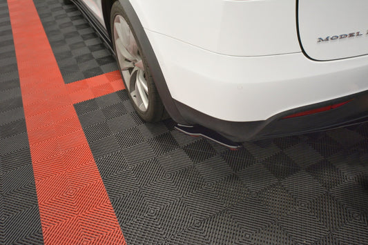 Heck Ansatz Flaps Diffusor V.2 für TESLA MODEL X  schwarz matt