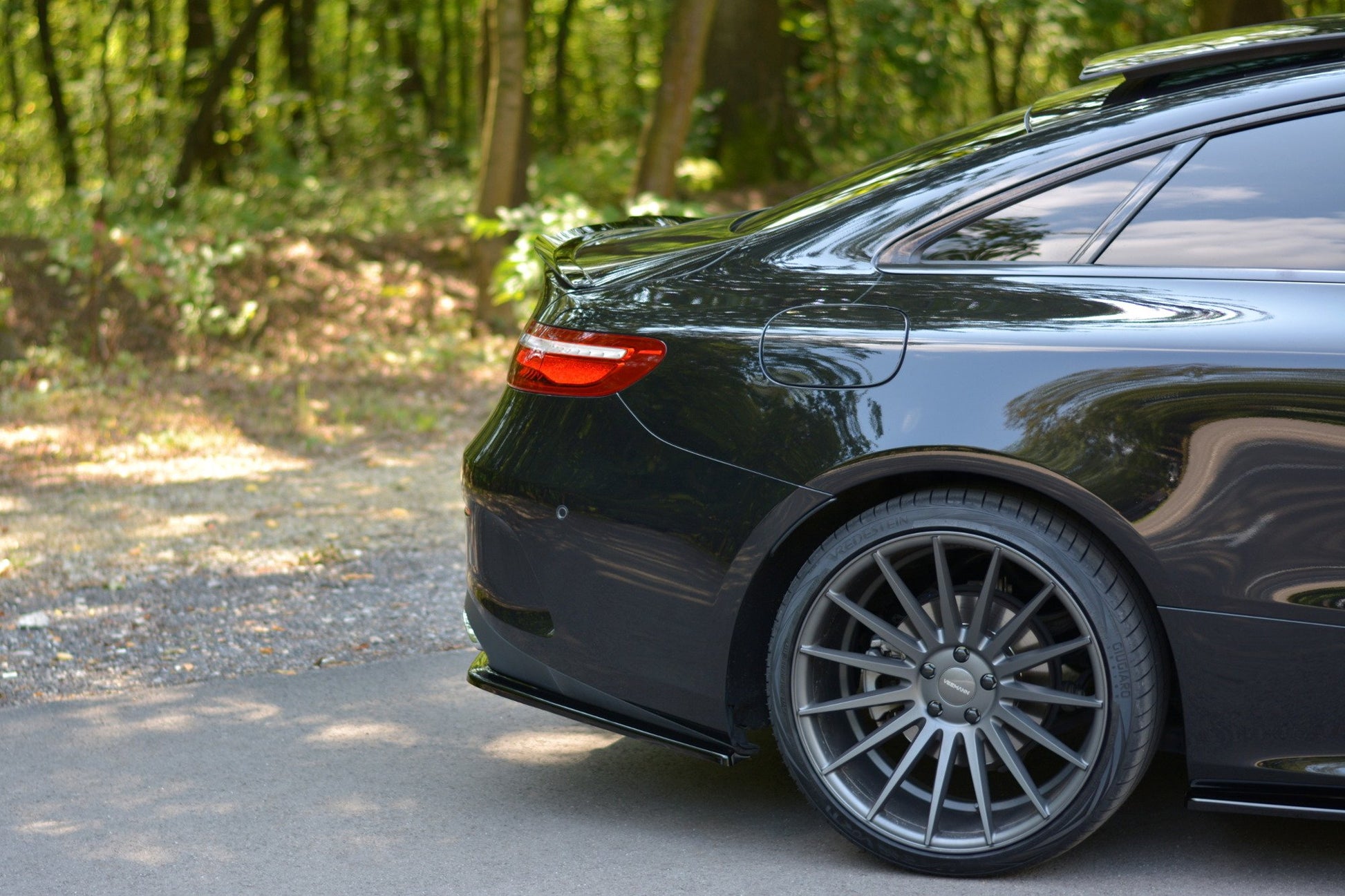 Heck Ansatz Flaps Diffusor für Mercedes-Benz E-Klasse W213 Coupe(C238) AMG-Line Carbon Look