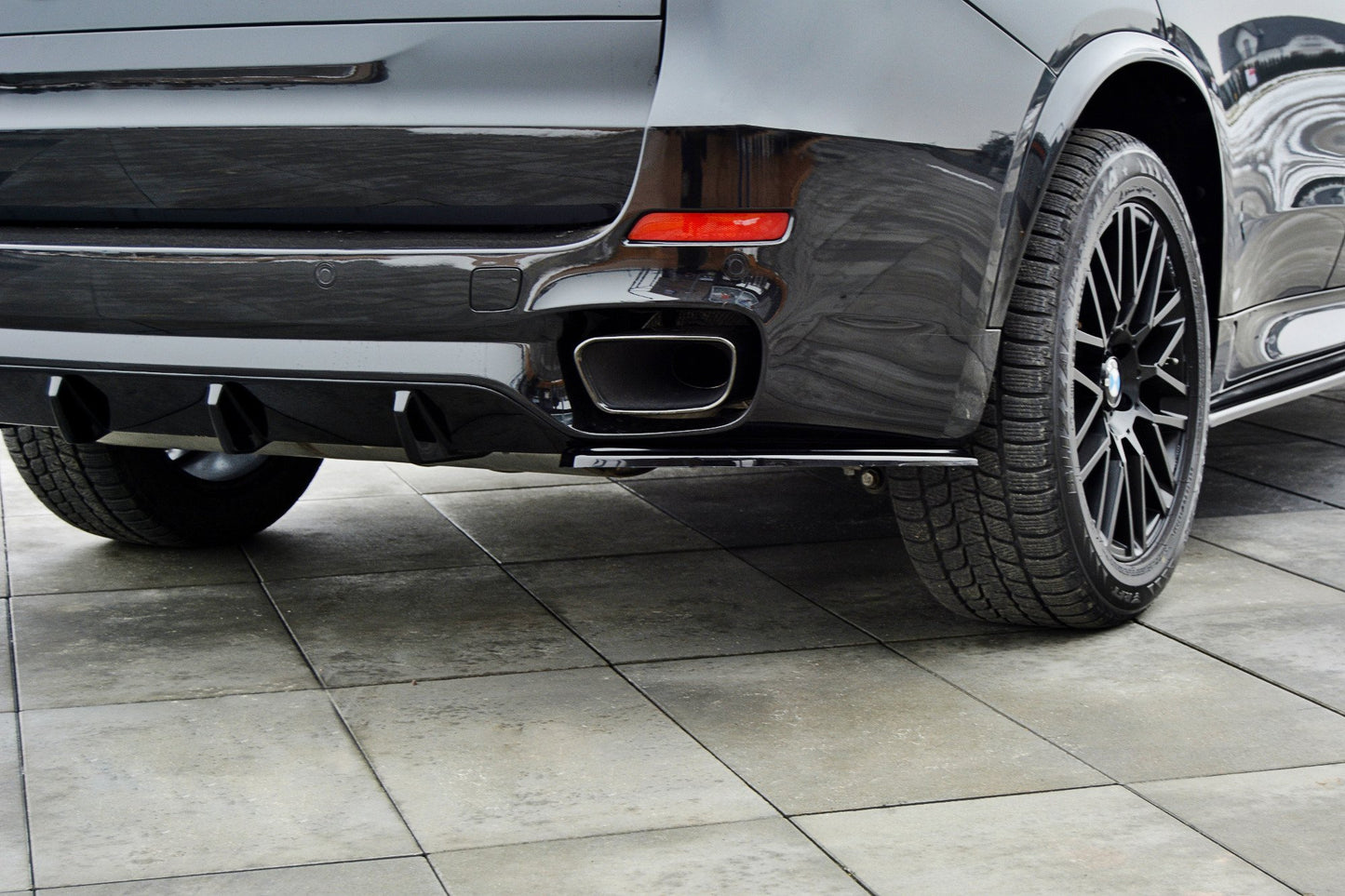 Heck Ansatz Flaps Diffusor für BMW X5 F15 M Paket Carbon Look