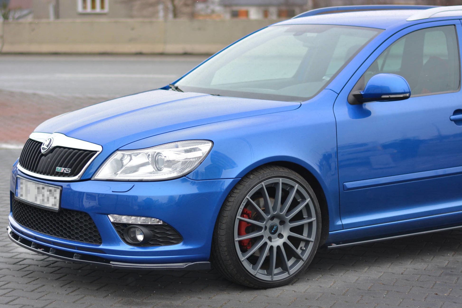 Front Ansatz für V1 SKODA OCTAVIA MK2 (RS VERSION) FACELIFT FaceliftING Carbon Look