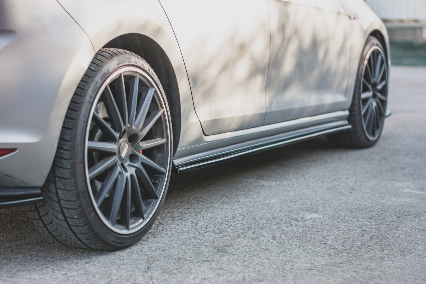 Seitenschweller Ansatz für V.2 für VW Golf 7 GTI (verengen) schwarz matt