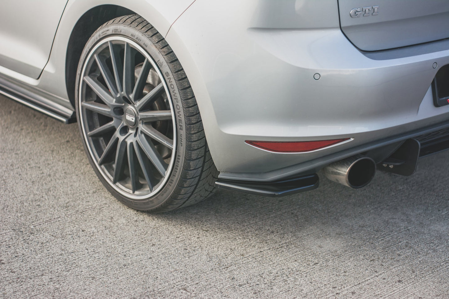 Heck Ansatz Flaps Diffusor V.2 für VW Golf 7 GTI  schwarz matt