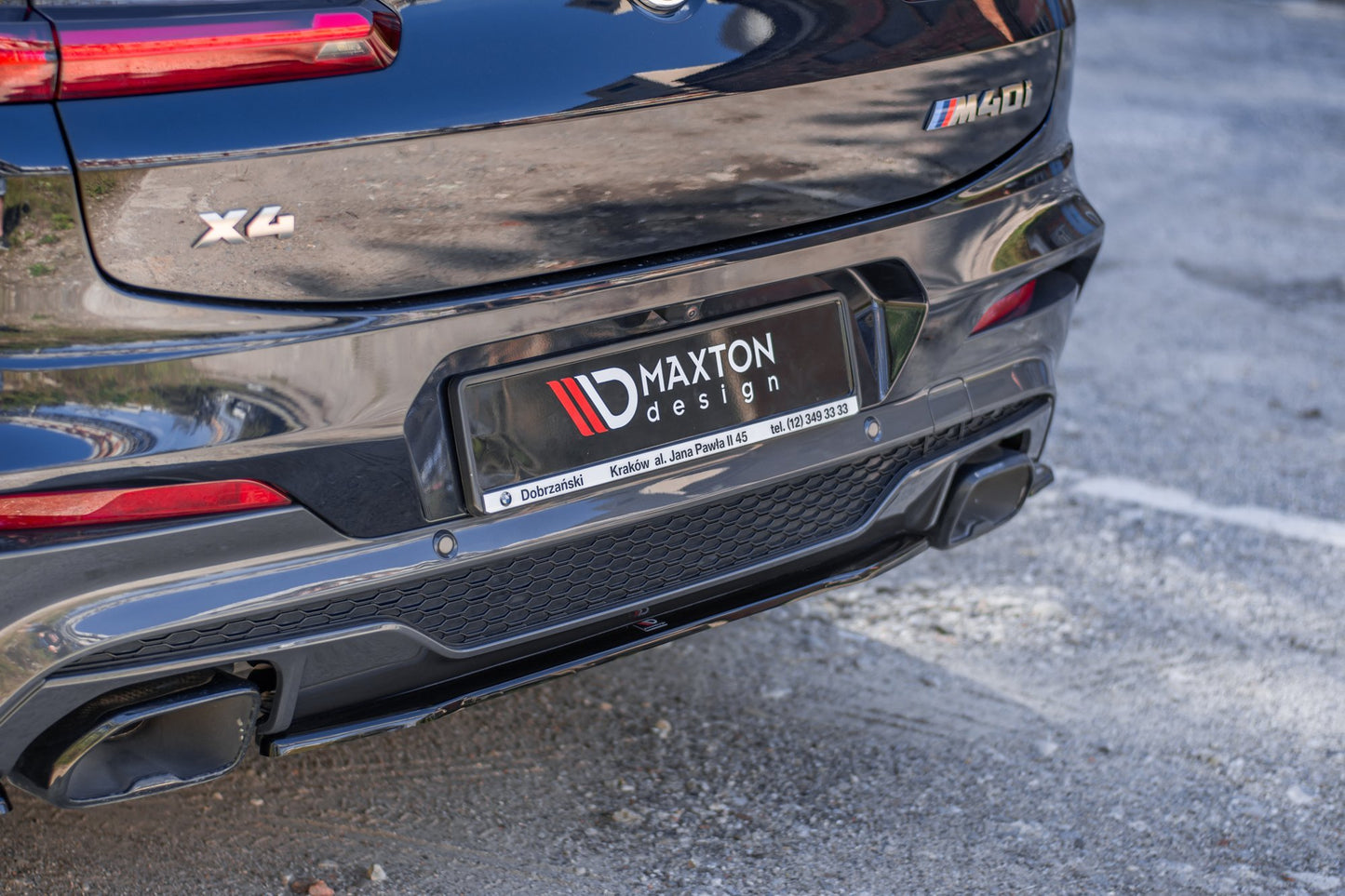 Mittlerer Diffusor Heck Ansatz für BMW X4 M-Paket G02 schwarz matt