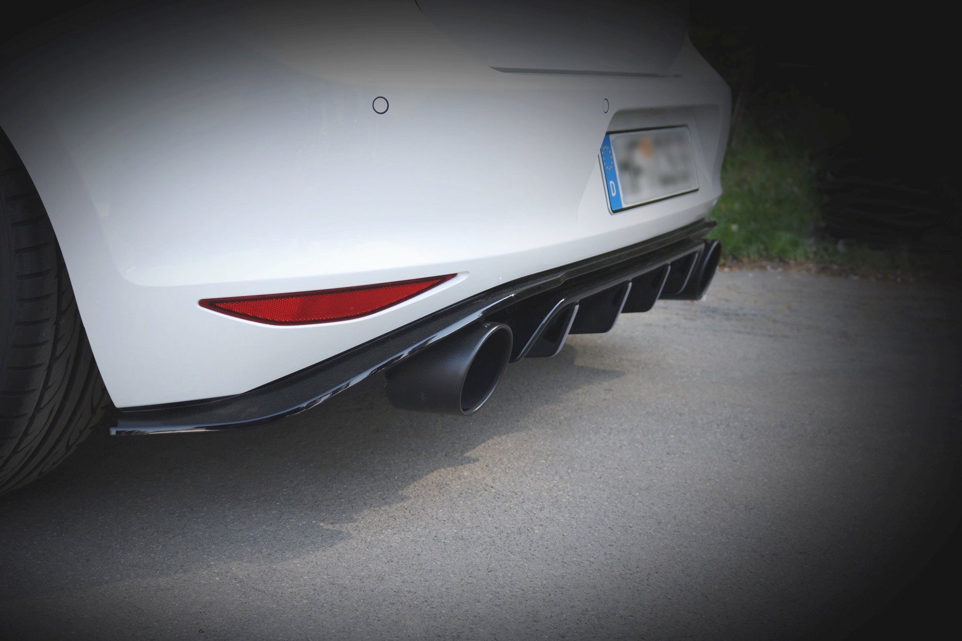 Diffusor Heck Ansatz für VW GOLF Mk7 GTI CLUBSPORT Carbon Look