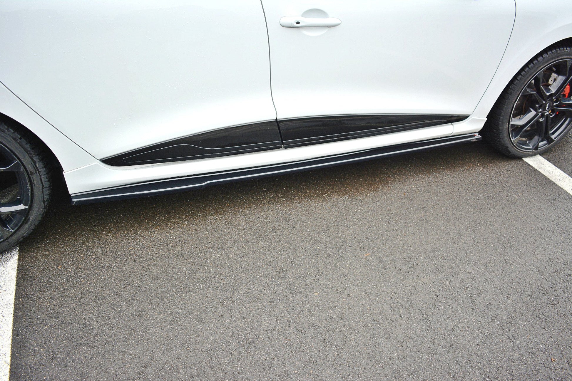 Seitenschweller Ansatz für RENAULT CLIO MK4 RS   Carbon Look