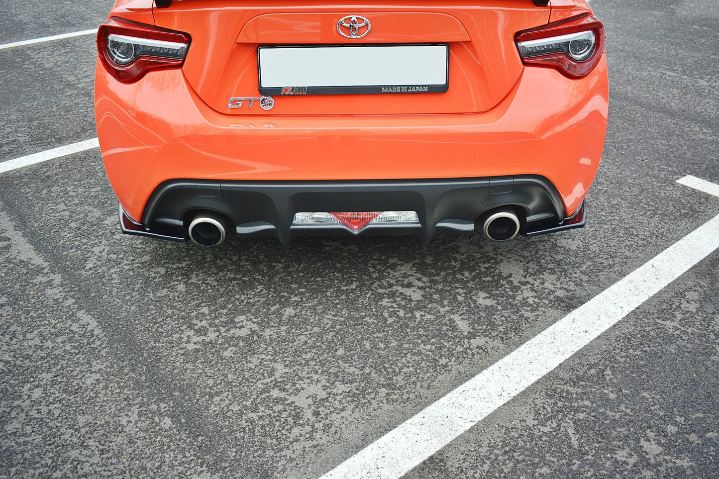 Heck Ansatz Flaps Diffusor V.1 für TOYOTA GT86 FACELIFT  Carbon Look