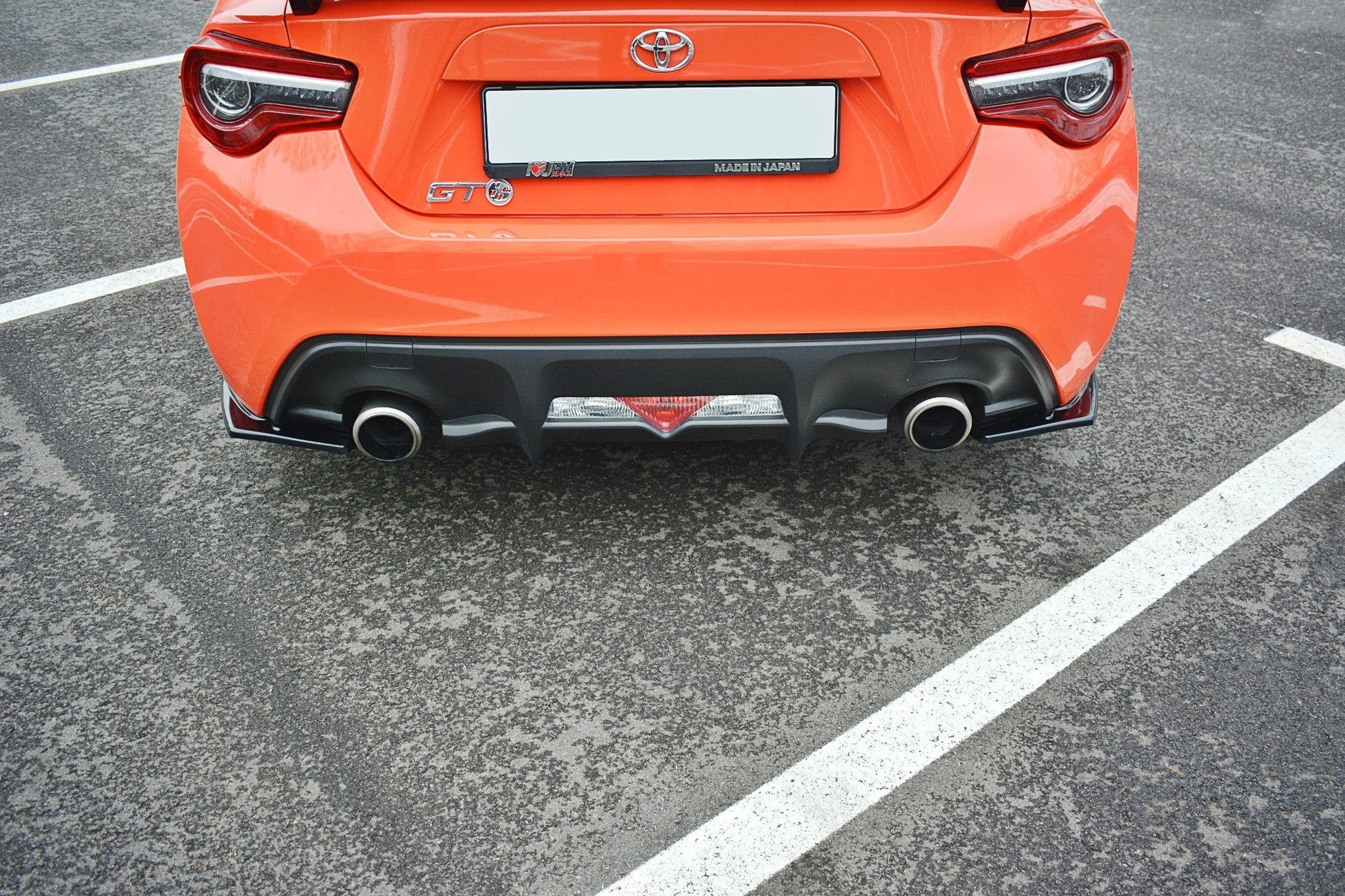 Heck Ansatz Flaps Diffusor V.1 für TOYOTA GT86 FACELIFT  Carbon Look