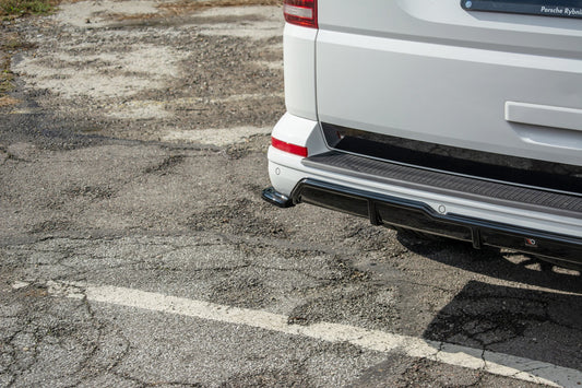 Heck Ansatz Flaps Diffusor für Volkswagen T6 schwarz Hochglanz
