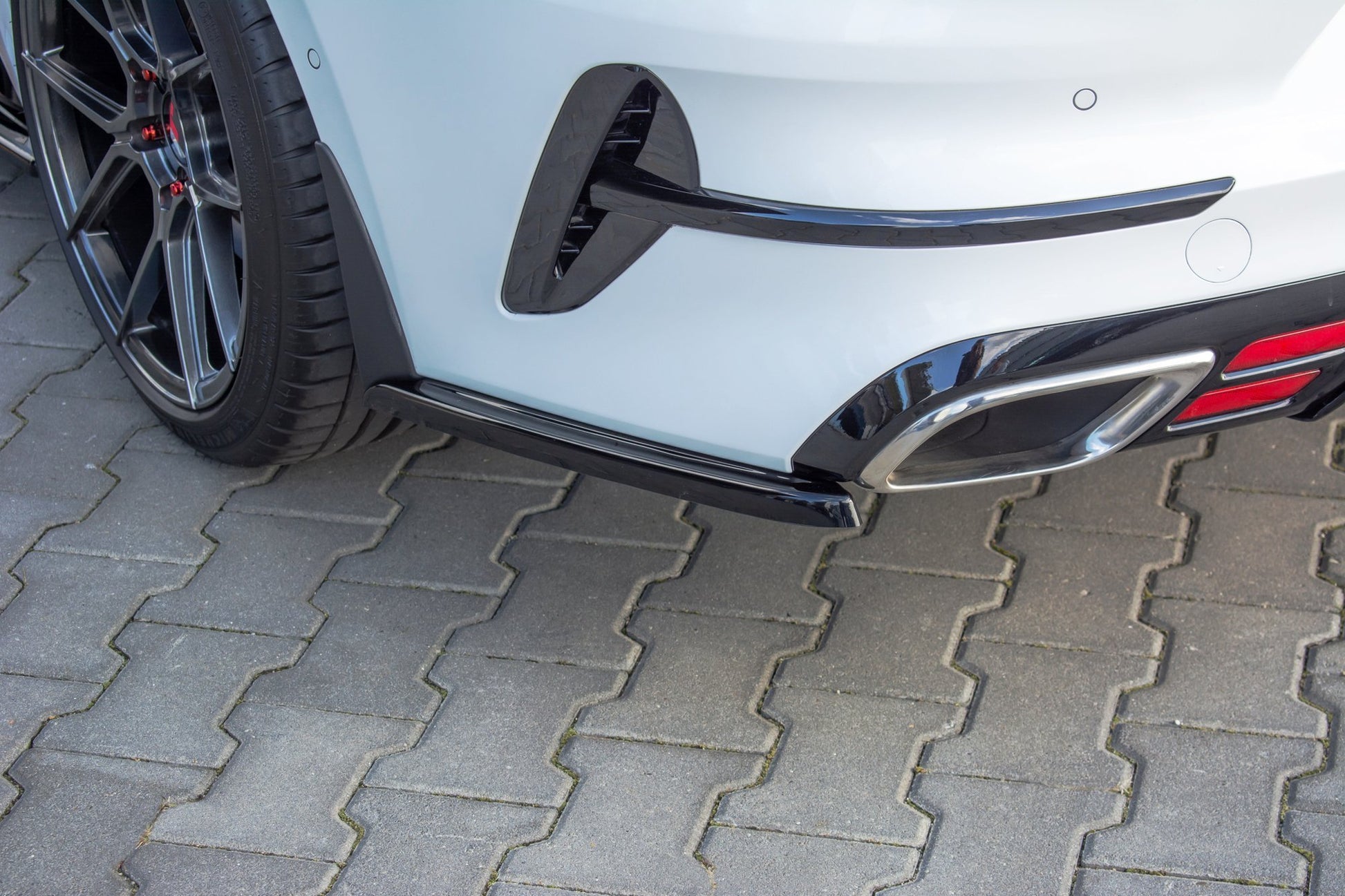 Heck Ansatz Flaps Diffusor für Kia ProCeed GT Mk3 Carbon Look