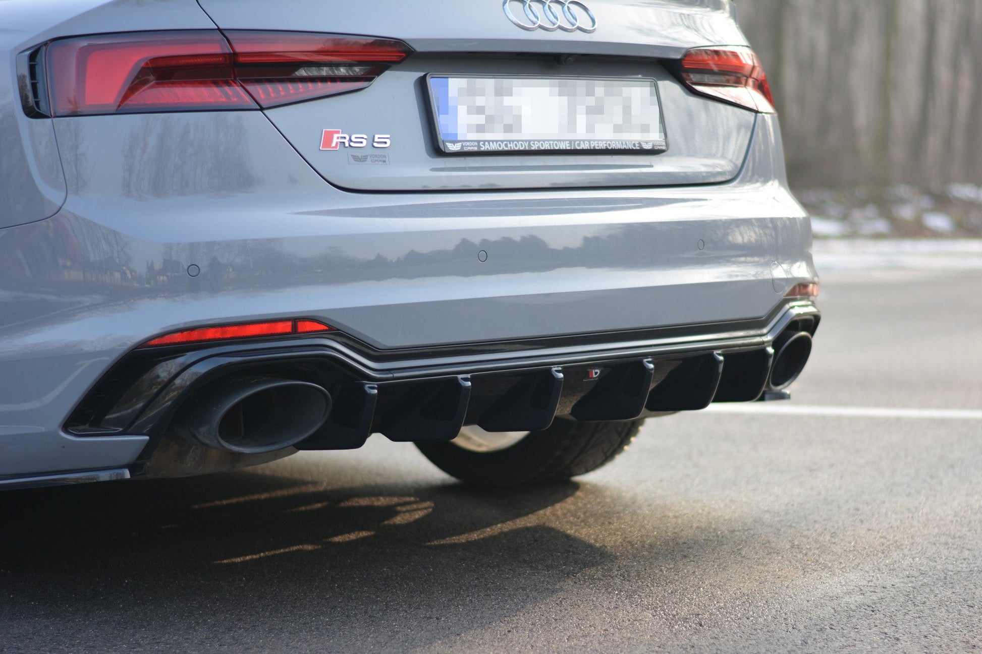 Diffusor Heck Ansatz für Audi RS5 F5 Coupe / Sportback Carbon Look
