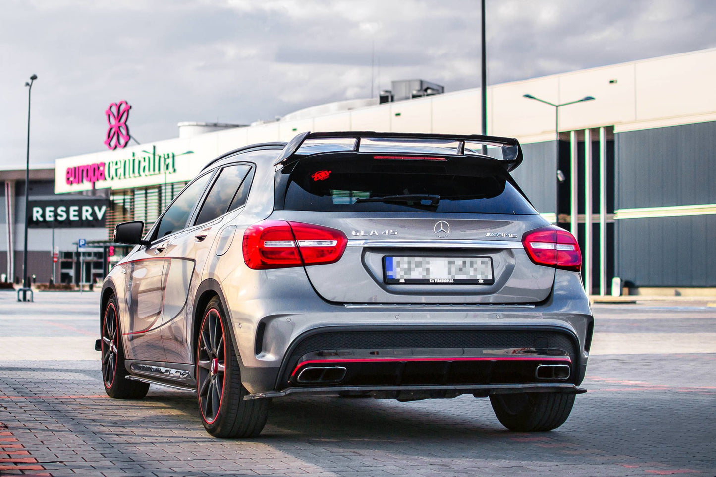 Mittlerer Diffusor Heck Ansatz für im DTM LOOK Mercedes GLA 45 AMG SUV (X156) vor Facelift schwarz matt