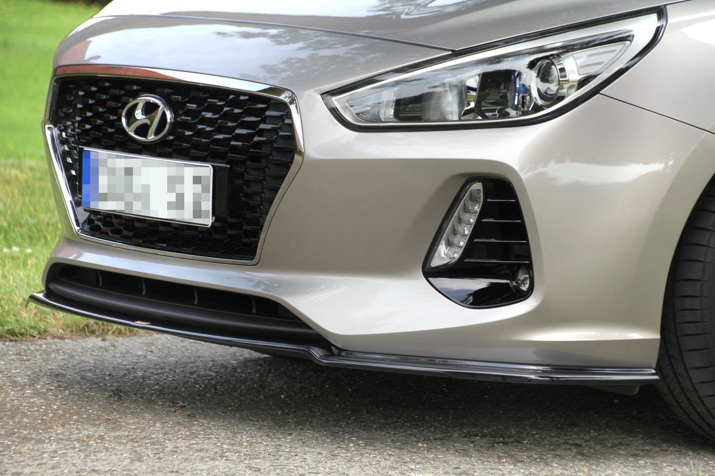 Front Ansatz V.1 für HYUNDAI I30 MK3 HATCHBACK  schwarz Hochglanz