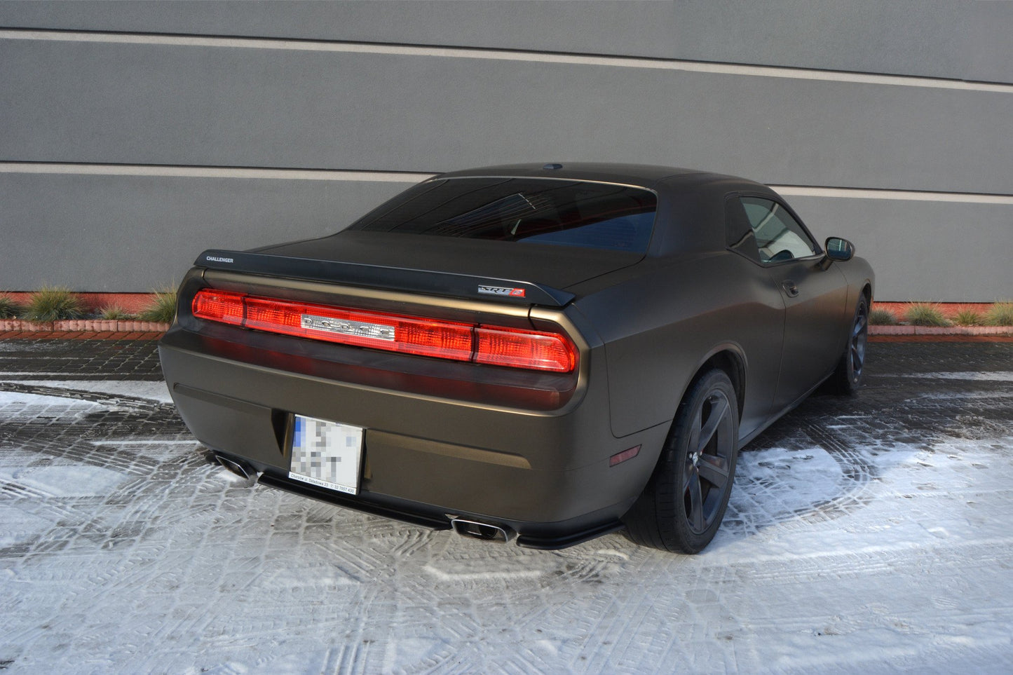 Mittlerer Diffusor Heck Ansatz für DODGE CHALLENGER MK3. PHASE-I SRT8 COUPE  Carbon Look
