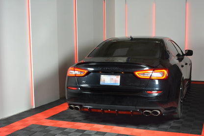Diffusor Heck Ansatz für MASERATI QUATTROPORTE MK.6 vor Facelift Carbon Look