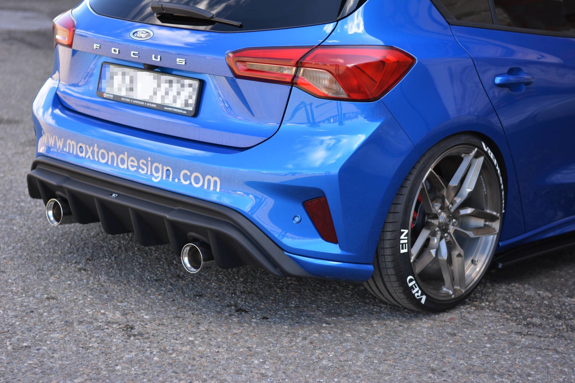 Diffusor Heck Ansatz für Ford Focus ST-Line Mk4 schwarz Hochglanz