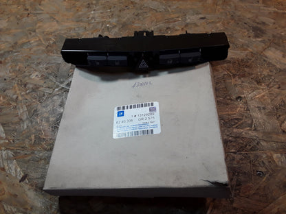 Original GM Opel Schalter Warnblinkanlage mit wahlweisen Schaltern Kennzeichen: XR  13129289 Astra H , Zafira B