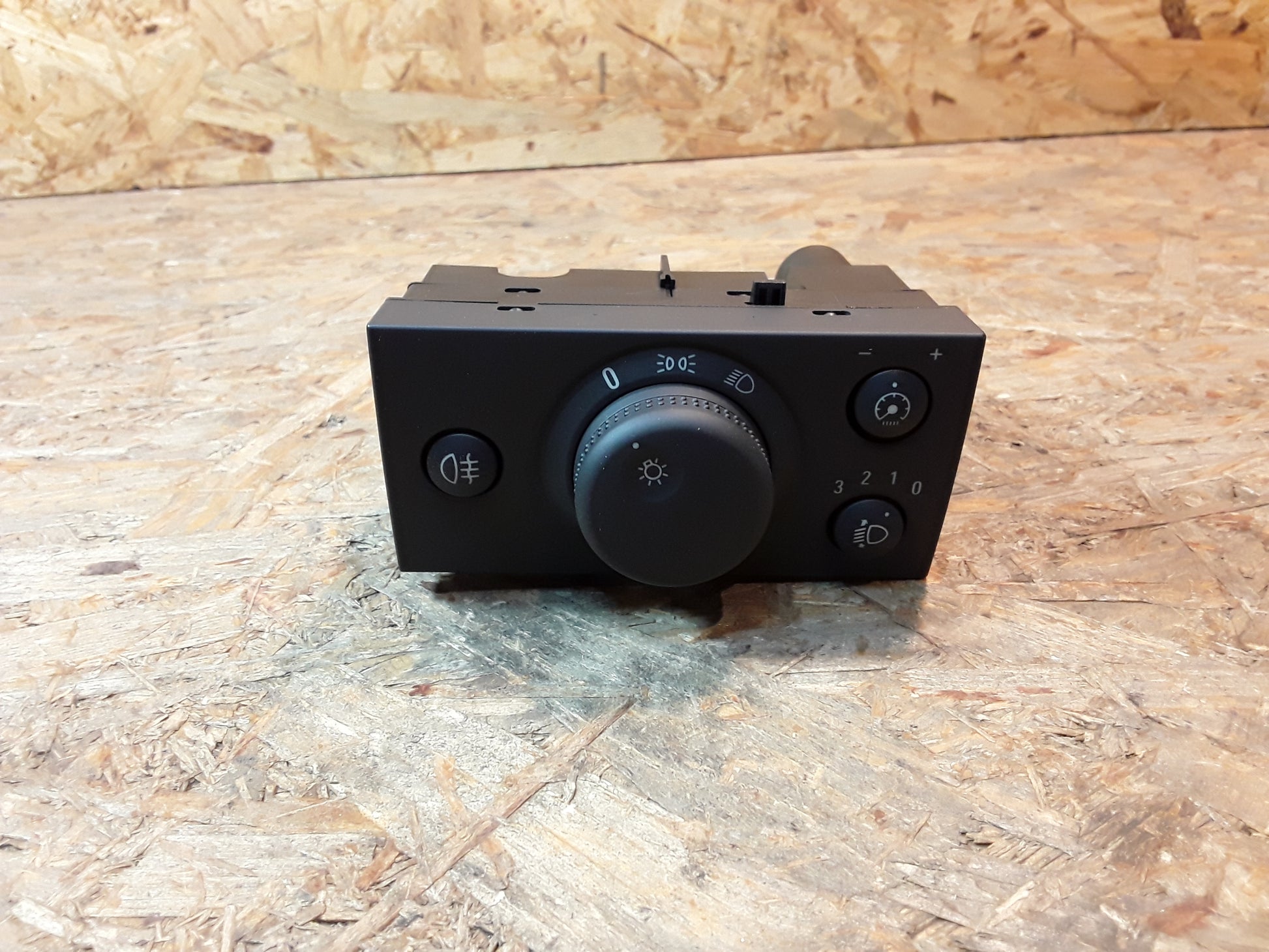 Original GM Opel Schalter Beleuchtung Kennzeichen: BA 13229632 Vectra C