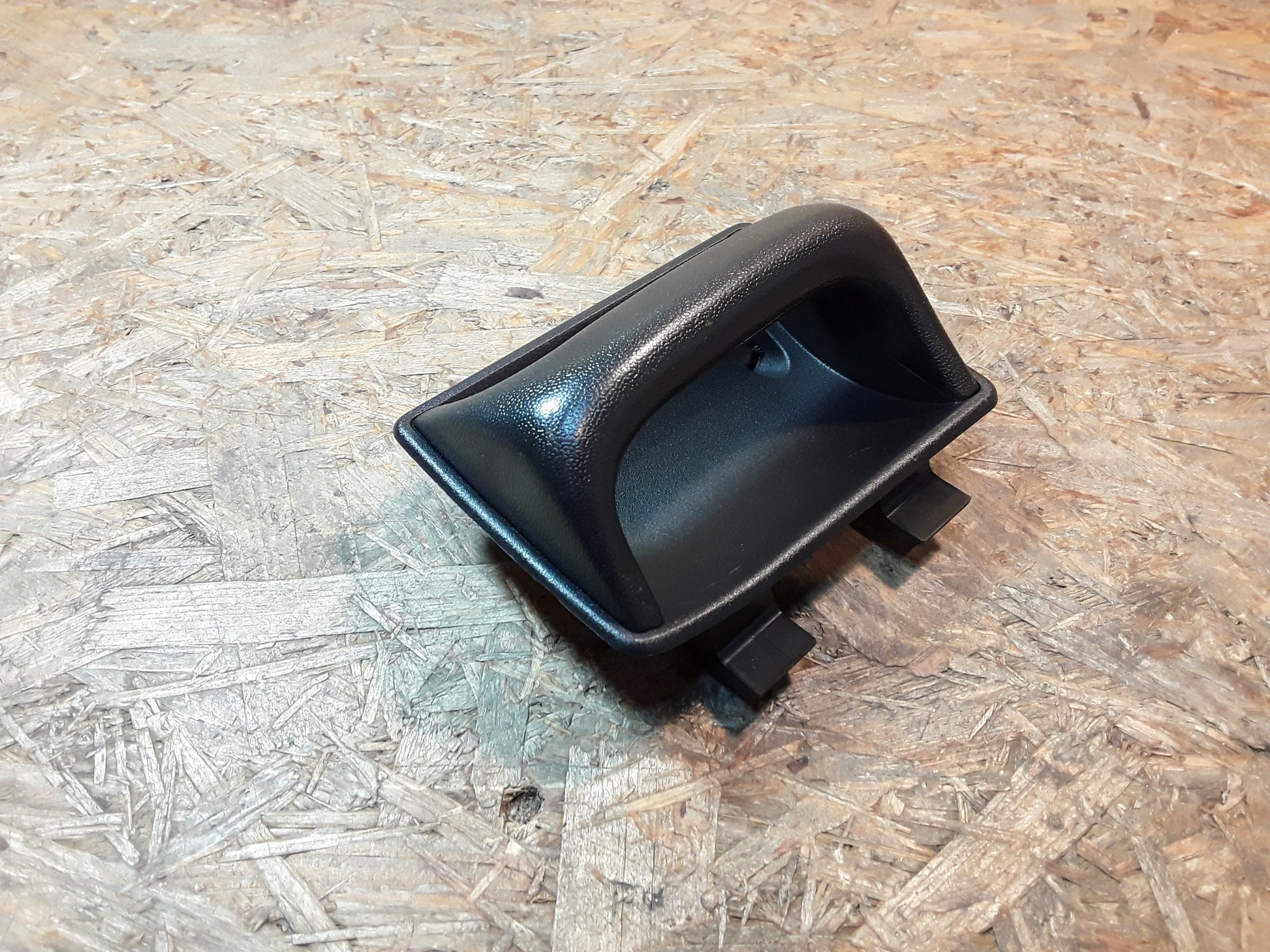 Original GM Opel Griff Seitenwand hinten rechts  anthrazit 90369919 Kadett E Cabrio