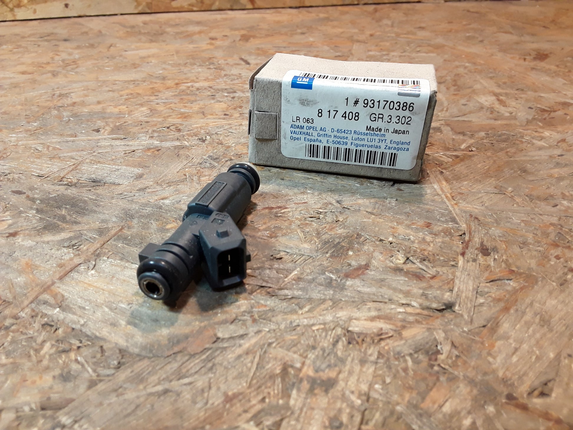 Original GM Opel Kraftstoffeinspritzventil  93170386 Omega B , Vectra B