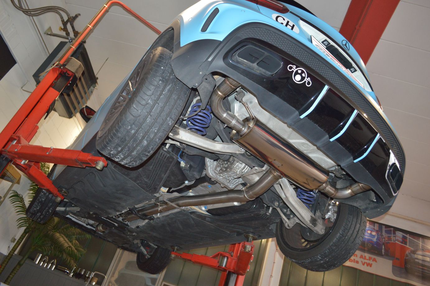 Friedrich Motorsport 90mm Duplex-Anlage Mercedes X156 GLA-Klasse