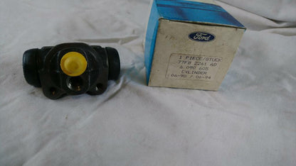 Ford Fiesta Radbremszylinder hinten neu original