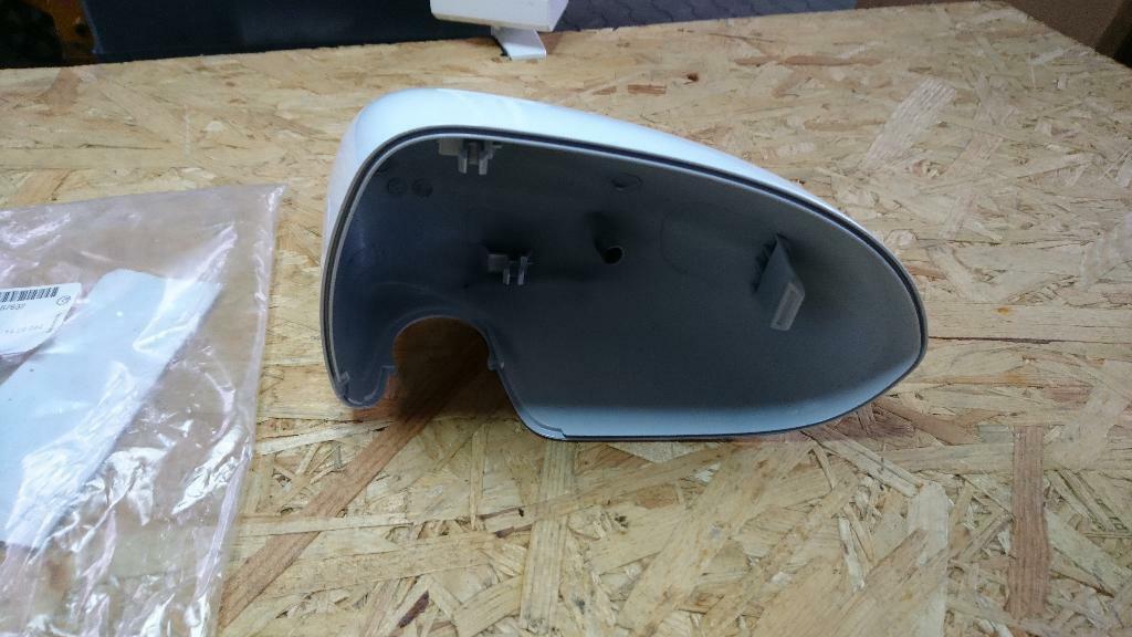 Corsa D Corsa E Spiegelgehäuse Abdeckung rechts neu original GM